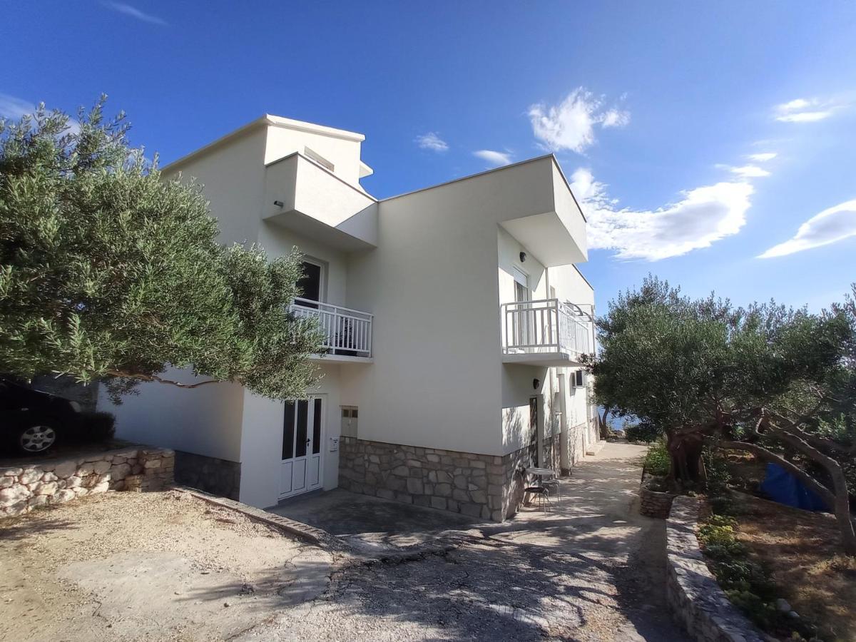 Casa Del Olivo Apartamento Tučepi Exterior foto